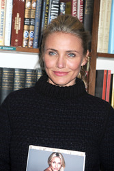 Cameron Diaz signiert ihr Buch 'The Body Book', Huntington