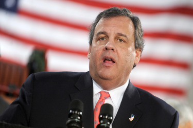 Chris Christie trifft Sandy-geschädigte Hausbesitzer, Manahawkin