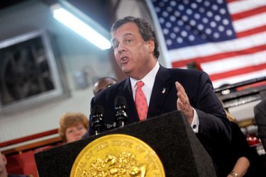 Chris Christie trifft Sandy-geschädigte Hausbesitzer, Manahawkin