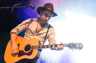 Hannes Irengard (Royal Republic and the Nosebreakers)