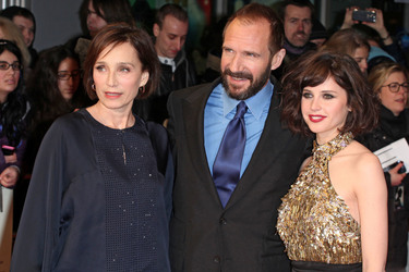 Kristin Scott Thomas, Ralph Fiennes, Felicity Jones