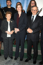 Rena Finder, Samantha Power, Steven Spielberg