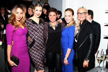 Ronja Hilbig, Verena Kerth, Vanessa Blumhagen, Isabel Edvardsson, Natascha Ochsenknecht