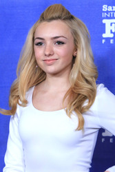 Outstanding Performer Of The Year Award, Santa Barbara Film Festival
