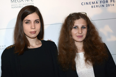 Nadeschda Andrejewna Tolokonnikowa / Nadezhda Tolokonnikova, Marija Wladimirowna Aljochina / Maria Alyokhina (Pussy Riot)