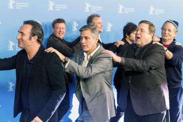 Jean Dujardin, George Clooney, John Goodman, Bill Murray, Dimitri Leonidas, Hugh Bonneville, Justus von Dohnányi