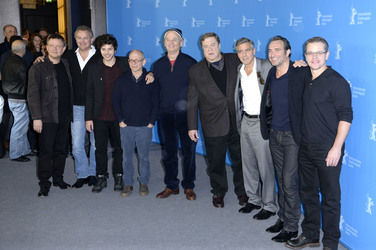 Justus von Dohnányi, Hugh Bonneville, Dimitri Leonidas, Bob Balaban, Bill Murray, John Goodman, George Clooney, Jean Dujardin, Matt Damon