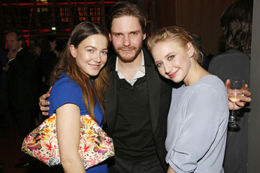 Hannah Herzsprung, Daniel Brühl, Anna Maria Mühe