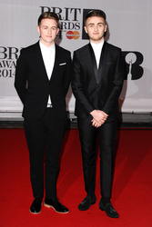 Guy Lawrence, Howard Lawrence ( Disclosure)