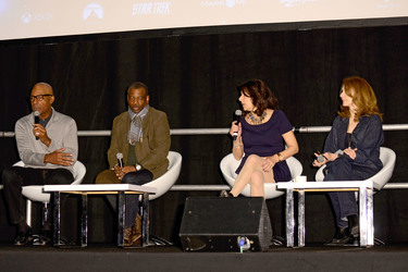 Michael Dorn, LeVar Burton, Marina Sirtis, Gates McFadden