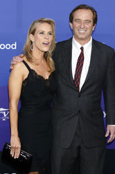 Cheryl Hines, Robert F. Kennedy Jr.