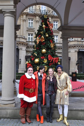 Elmar Wepper, Nora Tschirner, Inez Björg David, Tom Beck