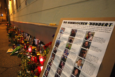 Kerzen vor der Ukrainischen Botschaft, Berlin