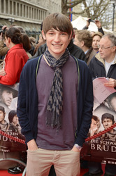 'Die schwarzen Brüder' Premiere, Essen