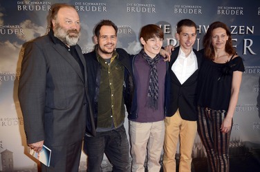 'Die schwarzen Brüder' Premiere, Essen