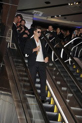 Robin Thicke beim Express Times Square Grand Opening Event, New York