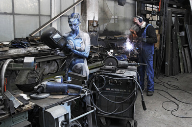 Schlosserei / Metalworking Bodypainting