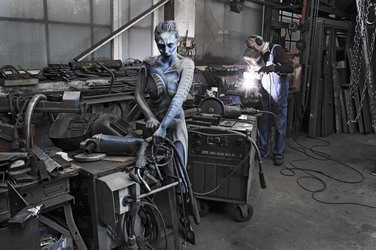 Schlosserei / Metalworking Bodypainting