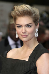 'Die Schadenfreundinnen' Premiere, London
