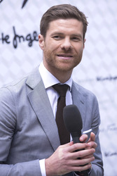 Xabi Alonso präsentiert die neue Emidio Tucci Collection, Madrid