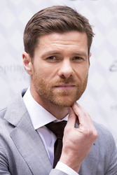 Xabi Alonso präsentiert die neue Emidio Tucci Collection, Madrid