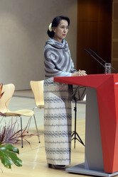 Verleihung des 3. Internationalen Willy-Brandt-Preises an Aung San Suu Kyi, Berlin