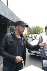 Chris Martin vor dem Hyatt Hotel, Köln