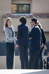 Prinzessin Letizia besucht die Maria Moliner Schule, Madrid