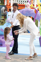 Carlos Moya und Carolina Cerezuela eröffnen das Nickelodeon Land, Madrid