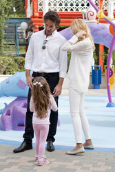 Carlos Moya und Carolina Cerezuela eröffnen das Nickelodeon Land, Madrid