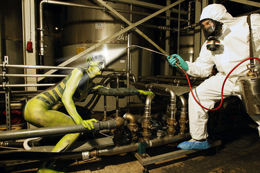 Kammerjäger / Exterminator Bodypainting
