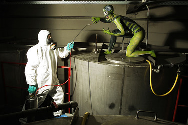 Kammerjäger / Exterminator Bodypainting