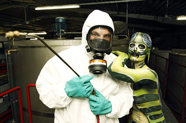 Kammerjäger / Exterminator Bodypainting
