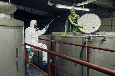 Kammerjäger / Exterminator Bodypainting