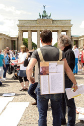 Demo zur Zwangsadoption in der DDR, Berlin