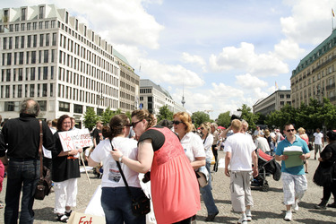 Demo zur Zwangsadoption in der DDR, Berlin