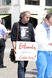 Demo zur Zwangsadoption in der DDR, Berlin