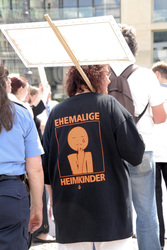 Demo zur Zwangsadoption in der DDR, Berlin