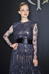 Amanda Seyfried bewirbt Clé de Peau Beauté 2014