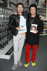 Costa Cordalis und Lucas Cordalis live bei Medimax, Hamburg