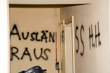 Nazi Opfer Hussein Badiny bedankt sich bei den Helfern, Berlin