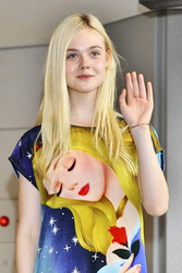 Elle Fanning arrives in Japan