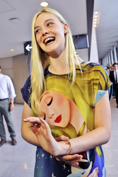 Elle Fanning arrives in Japan