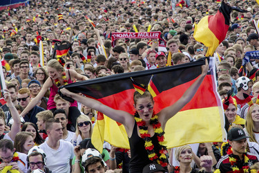 WM-Fanmeile beim Spiel Deutschland gegen USA, Berlin