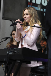 Sabrina Carpenter live bei der 'FOX & Friends All American Concert Series', New York