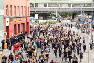 Demonstration gegen die bevorstehende Räumung der Gerhard-Hauptmann-Schule, Berlin