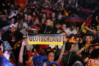 WM-Fanmeile beim Spiel Deutschland gegen Algerien, Berlin
