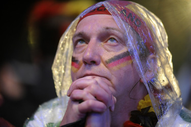 WM-Fanmeile beim Spiel Deutschland gegen Algerien, Berlin