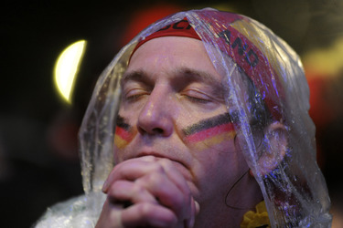 WM-Fanmeile beim Spiel Deutschland gegen Algerien, Berlin