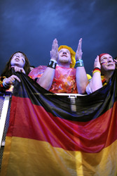 WM-Fanmeile beim Spiel Deutschland gegen Algerien, Berlin